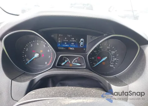 2015 Ford Focus Se z USA, uszkodzony, nr VIN 1FADP3K21FL273104